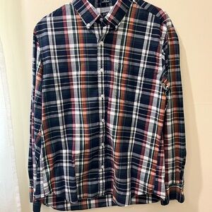 J. Crew Plaid Button-Down Shirt. Flex Washed Slim Untucked (Size L)